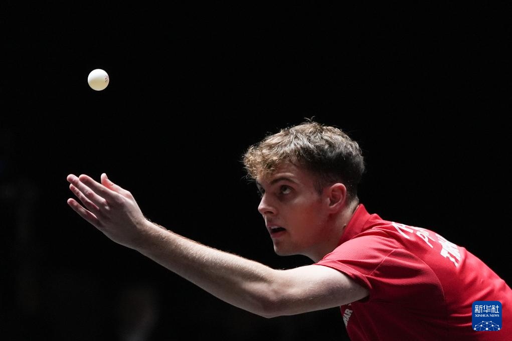 掀起轩然大 掀起轩然大