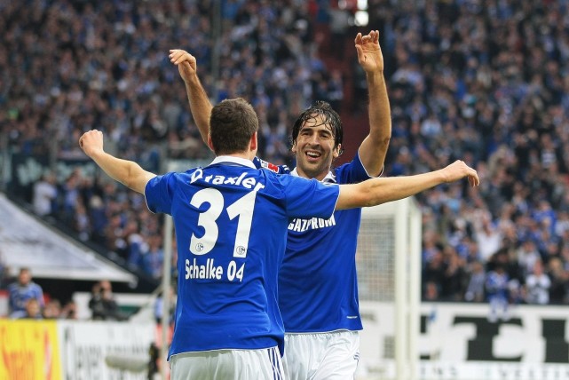 引发了足球 引发了足球