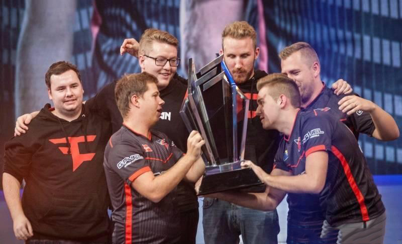 位于结构性 位于结构性